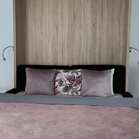 Apartamenty Comfort Na Alejach Jerozolimskich 바르샤바 외부 사진