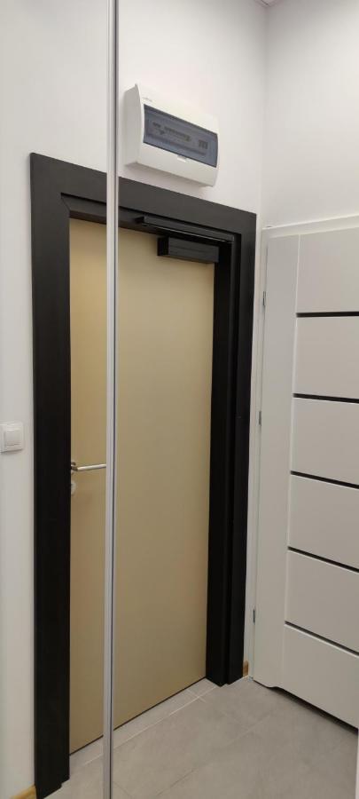 Apartamenty Comfort Na Alejach Jerozolimskich 바르샤바 외부 사진