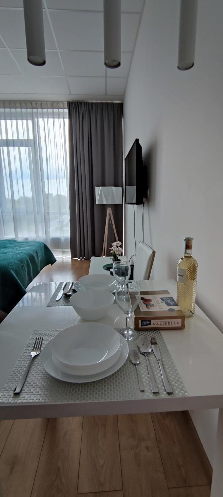 Apartamenty Comfort Na Alejach Jerozolimskich 바르샤바 외부 사진
